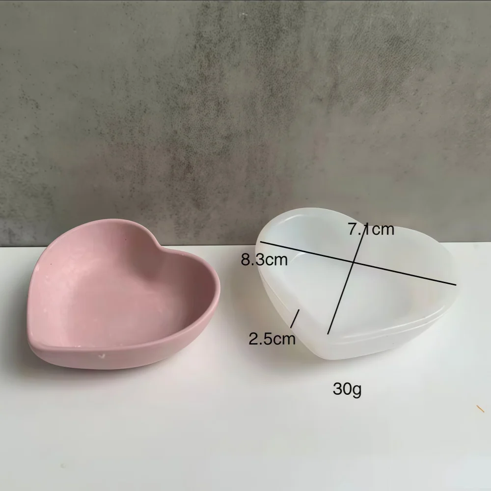 Heart-Shaped Silicone Mold DIY Handmade Cement Gypsum Epoxy Resin Scented Candle Storage Tray Heart-Shaped Jewelry Dish Decorative Tray Resin Storage Bowl Gift Mold