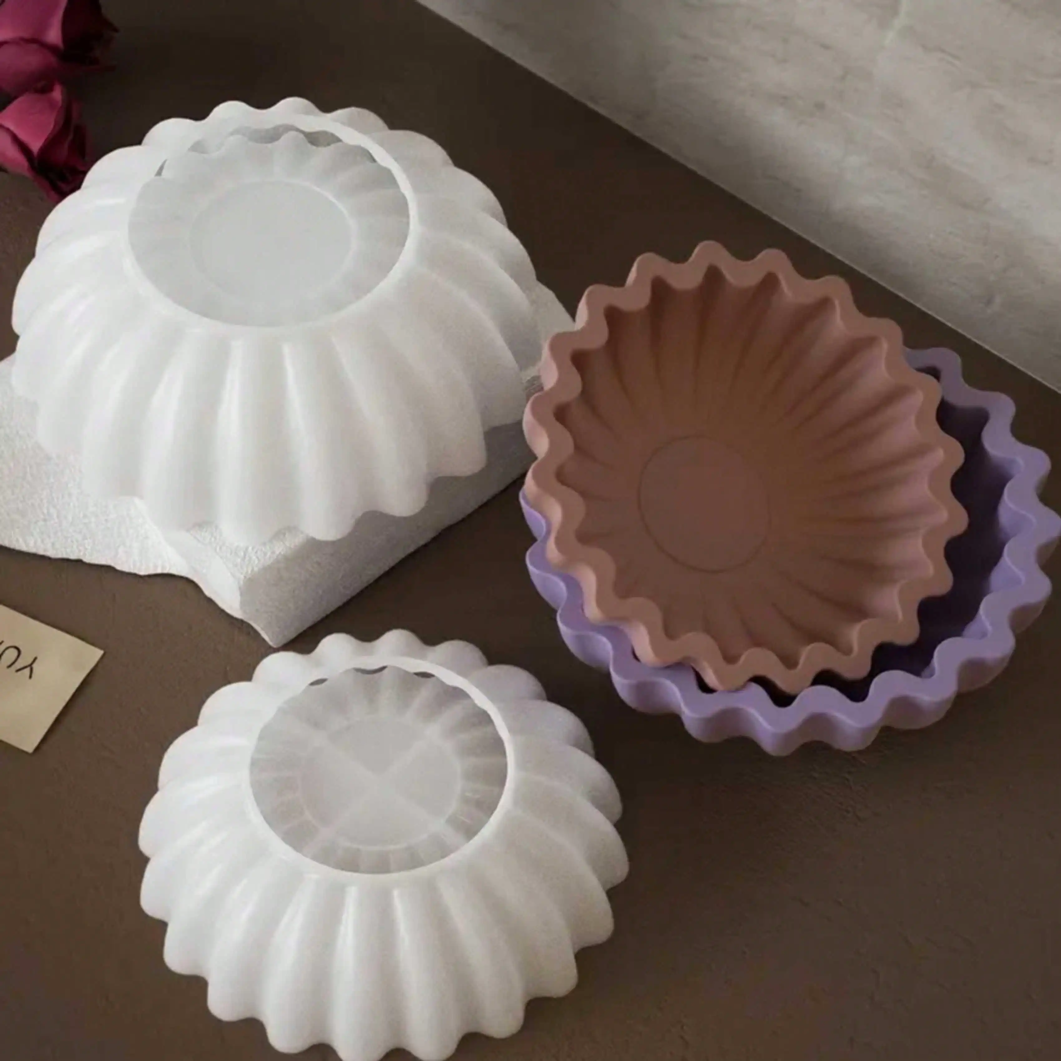 Large/Medium Flower-Shaped Storage Bowl Silicone Mold, Ripple Flower Pot Silicone Mold, Furniture Atmosphere Decoration, Item Storage Bowl Mold