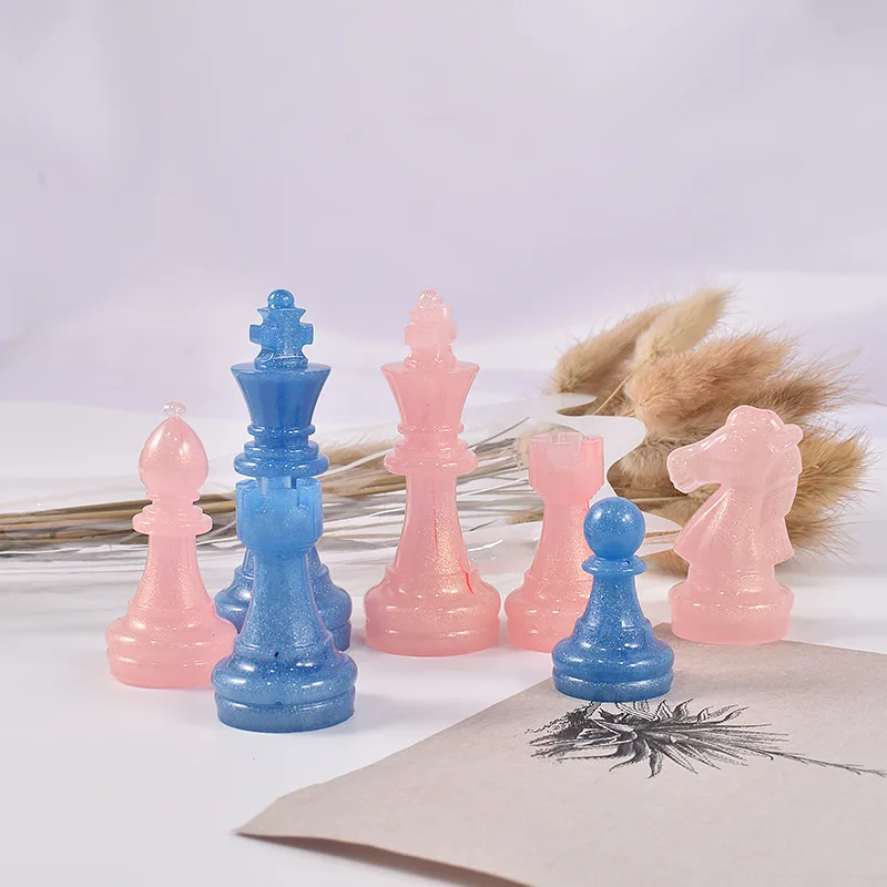 DIY Chess Set Silicone Mold Handmade Crystal Epoxy Resin Candle Mould for Home And Outdoor Game Gathering