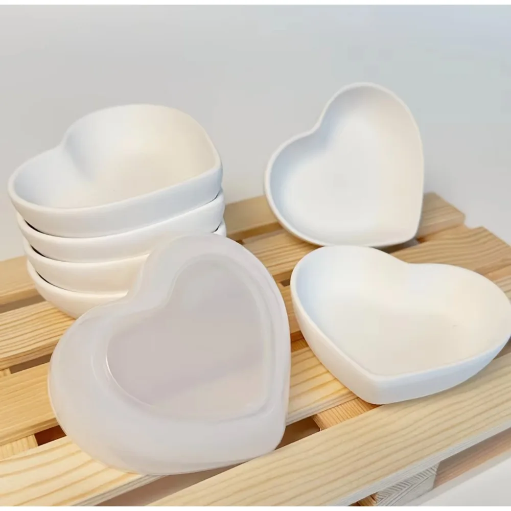 Heart-Shaped Silicone Mold for DIY Gifts and Craft Projects - Perfect for Cement, Epoxy Resin, Plaster, Candle Cup, Storage
