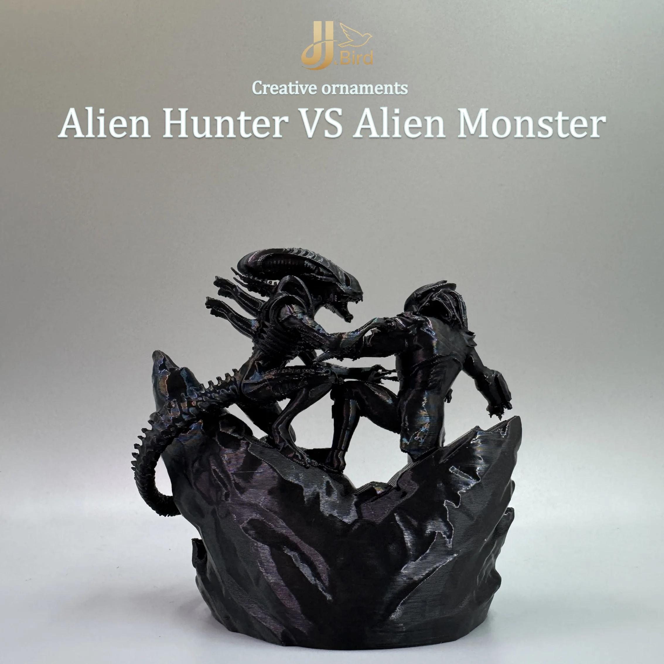 Alien Hunter VS Alien Monster Ornament, Dark Fantasy Style, Collectible Figurine, Home Desk Decoration, Creative Sculpture