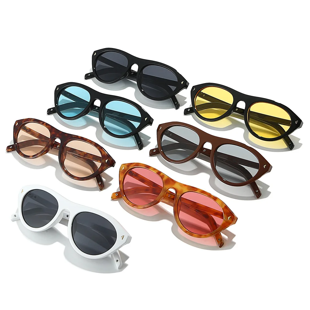Fashion Triangle Cat Eye Sunglasses for Women Vintage Small Frame Gradient UV400 Sun Glasses Men Retro Hip Hop Driving Shades