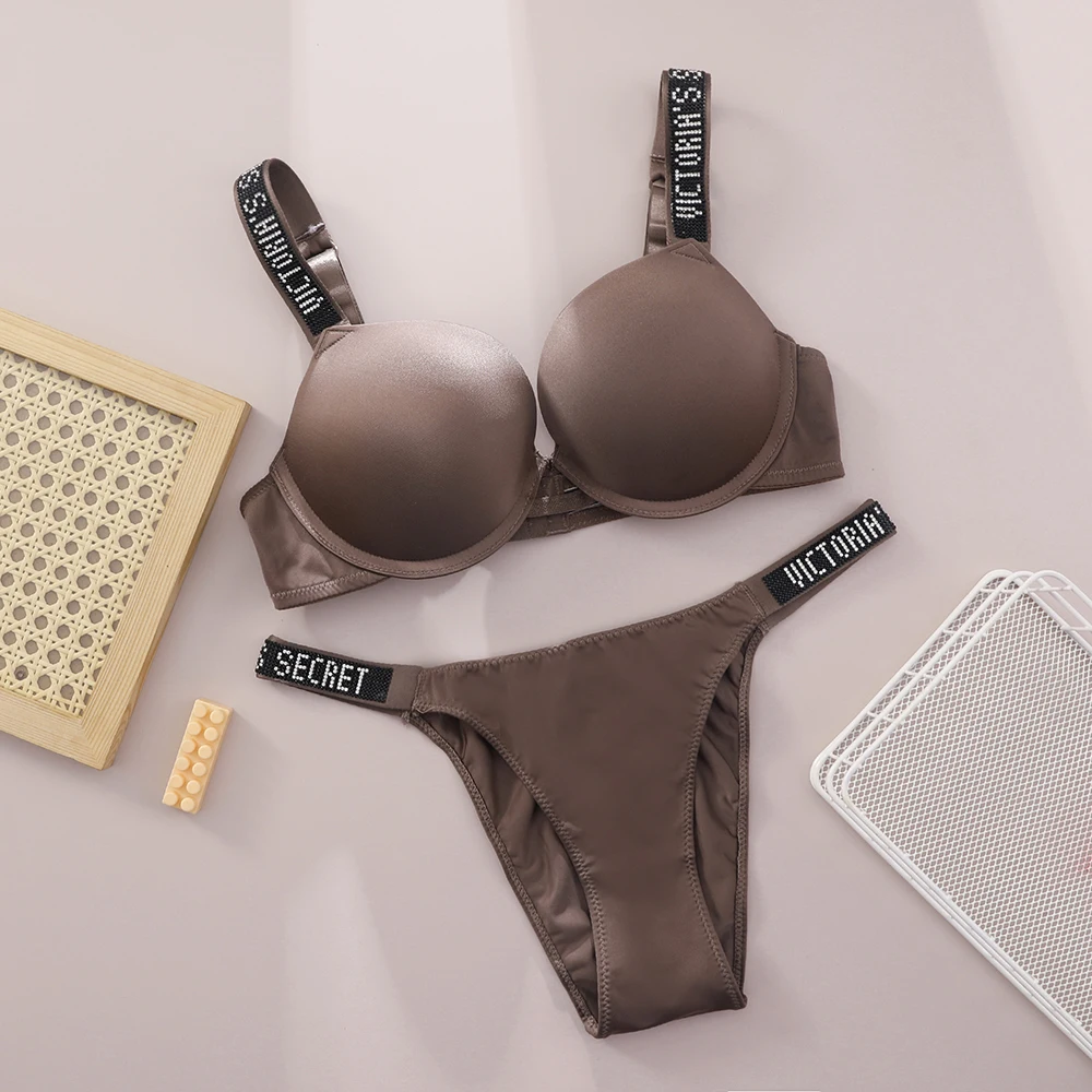 New Push Up Shapewear Adjustable Padded Gathered V Lace Lingerie Set Bra and Brief Women's Sexy Bra and Panty Set Comfortable