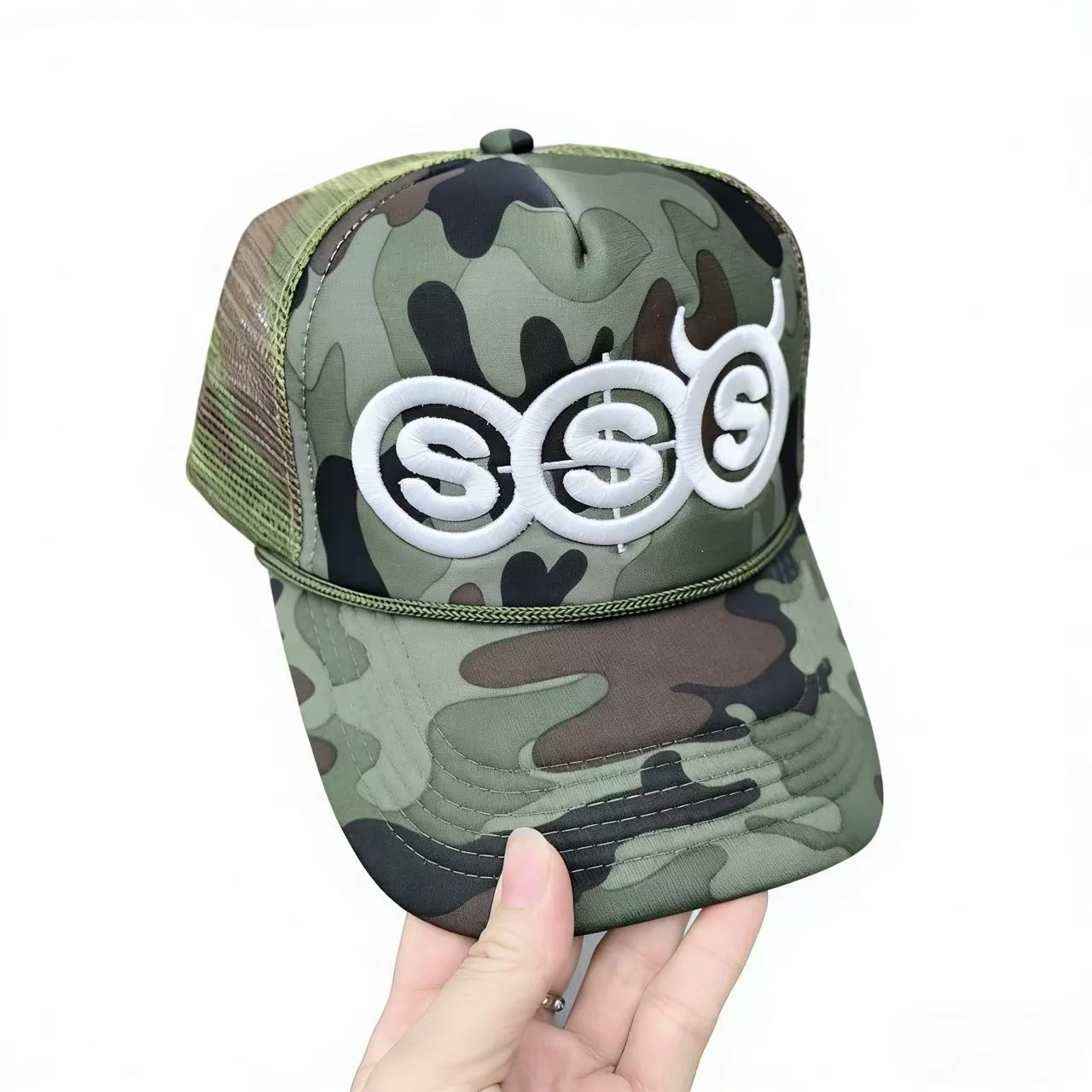 SSS Devil Horn Summer Travel Peaked Baseball Cap Men's Embroidery Hip-Hop Cap Style Sun Visor Adjustable Trucker Mesh Cap