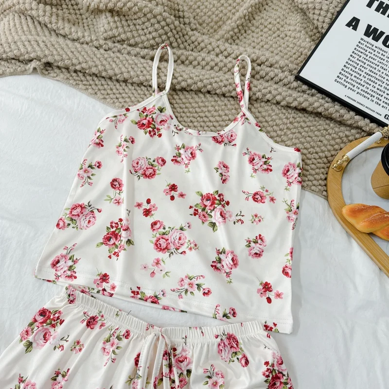 Women Sexy Pajama Ladies Satin Pajama Print Round Neck Ice Silk Top T-Shirt and Shorts Sets Breathable Comfortable Home Wear New