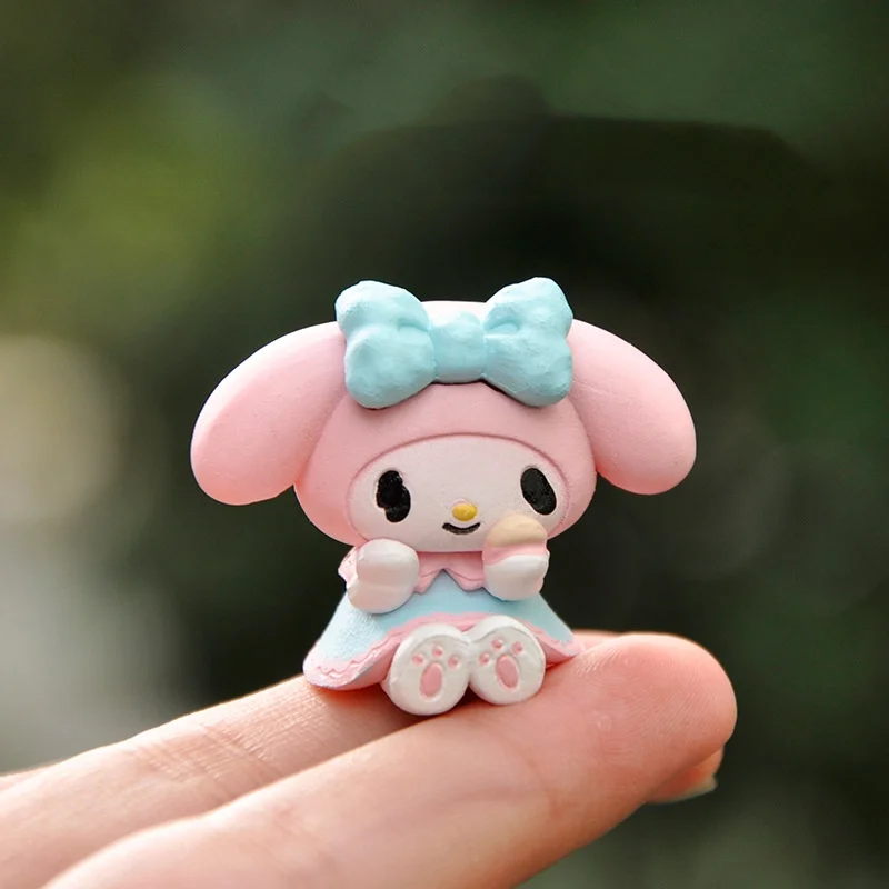 5Pcs-Set Sanrio Cinnamoroll Anime Figure Pochacco Kuromi Pom Purin Hello Kitty Action Toys Model Doll My Melody Gifts