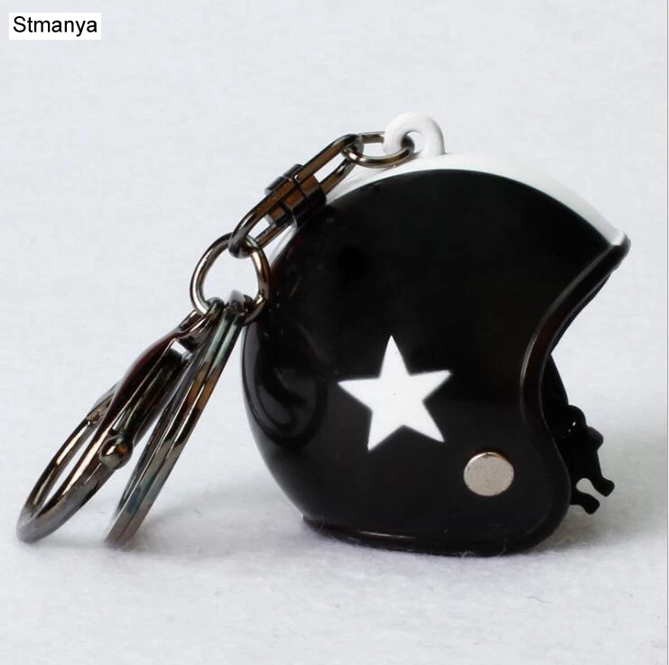 New Motorcycle Helmet Keychain Female Men's Hard Hat Heavy Metal Rock Car Keychain Bag Keychain Gift 17022