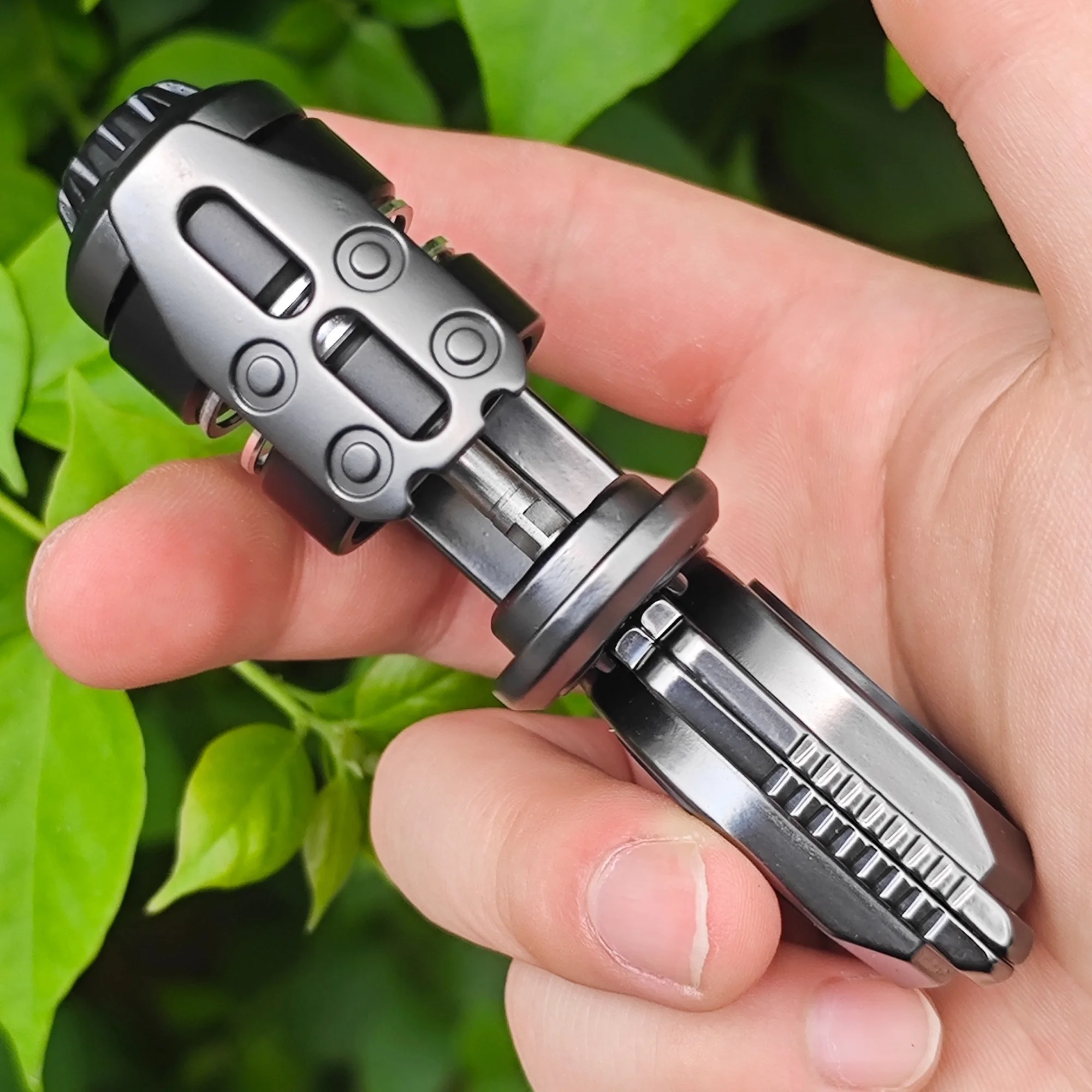 EDC Fidget Sliders Fidget Toys Tuning Fork Magnetic Push Egg Mechanical Ratchet Crisp Sound Cyber Core Multi-functional Toys