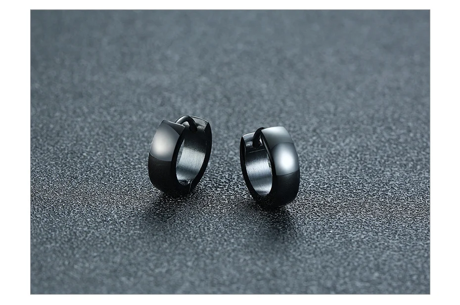 VNOX Cute Hoop Earrings for Men Punk Stainless Steel Huggie Small Earrings 4 Color