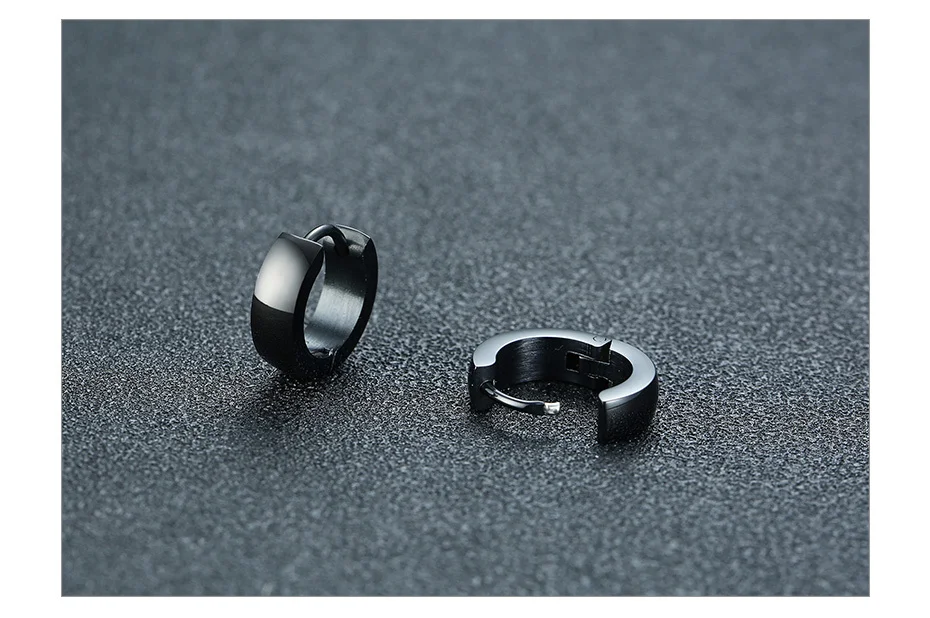VNOX Cute Hoop Earrings for Men Punk Stainless Steel Huggie Small Earrings 4 Color
