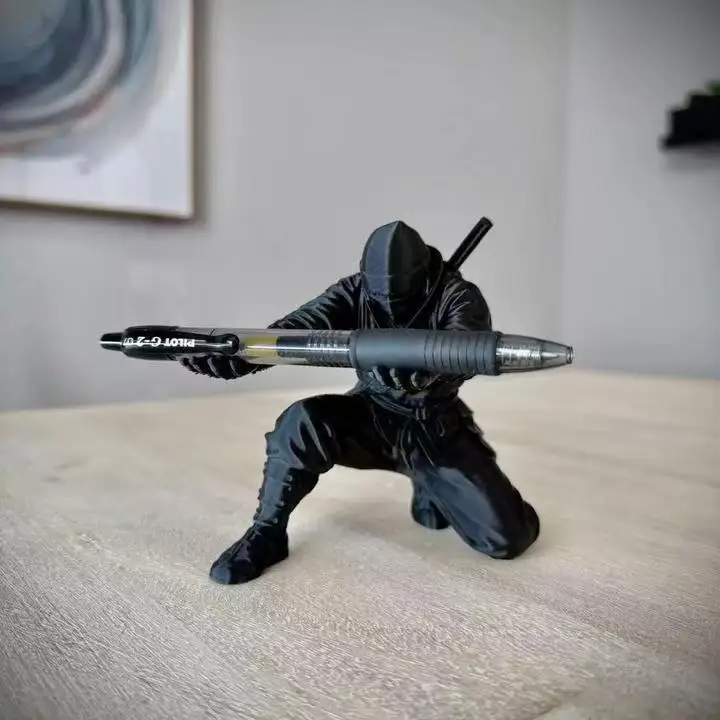 (9*7.8cm) 3D Printed Cool Organizer Ninja Pen Holder Miniature Pen Stand Creative Gift Ornament Modern Desktop Decoration