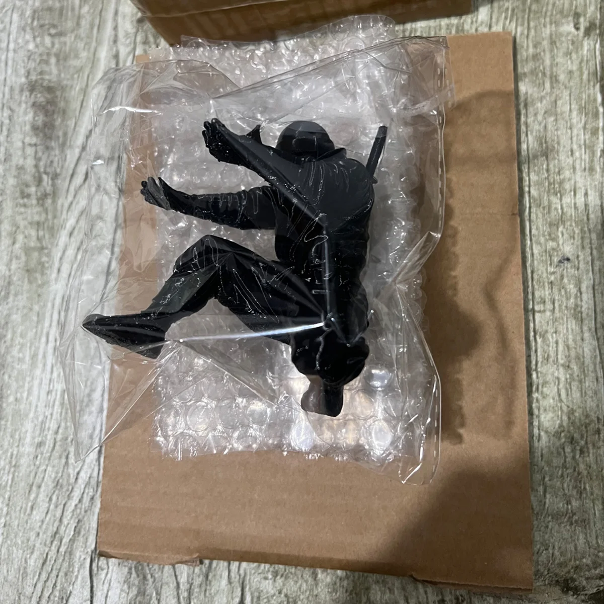 (9*7.8cm) 3D Printed Cool Organizer Ninja Pen Holder Miniature Pen Stand Creative Gift Ornament Modern Desktop Decoration