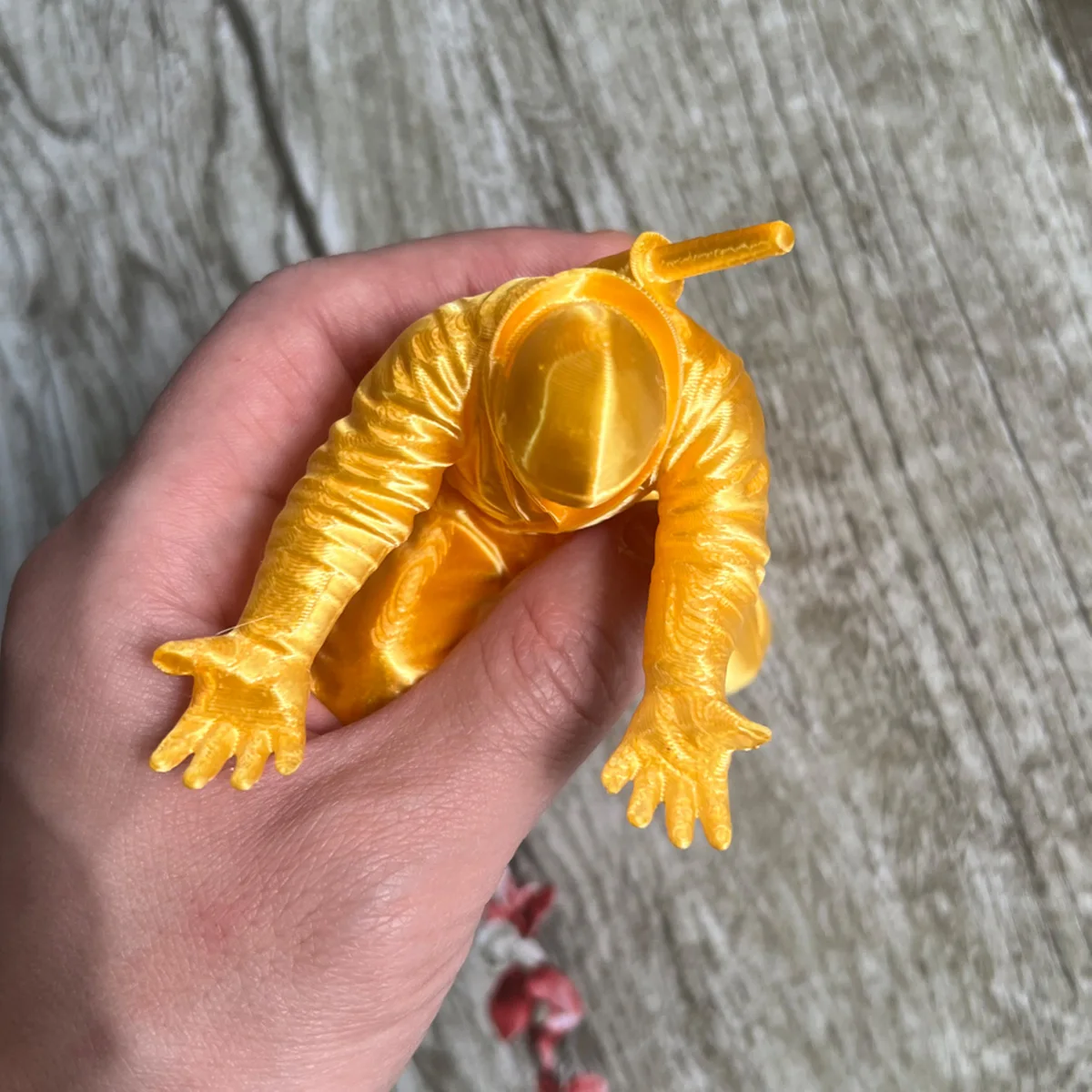 (9*7.8cm) 3D Printed Cool Organizer Ninja Pen Holder Miniature Pen Stand Creative Gift Ornament Modern Desktop Decoration