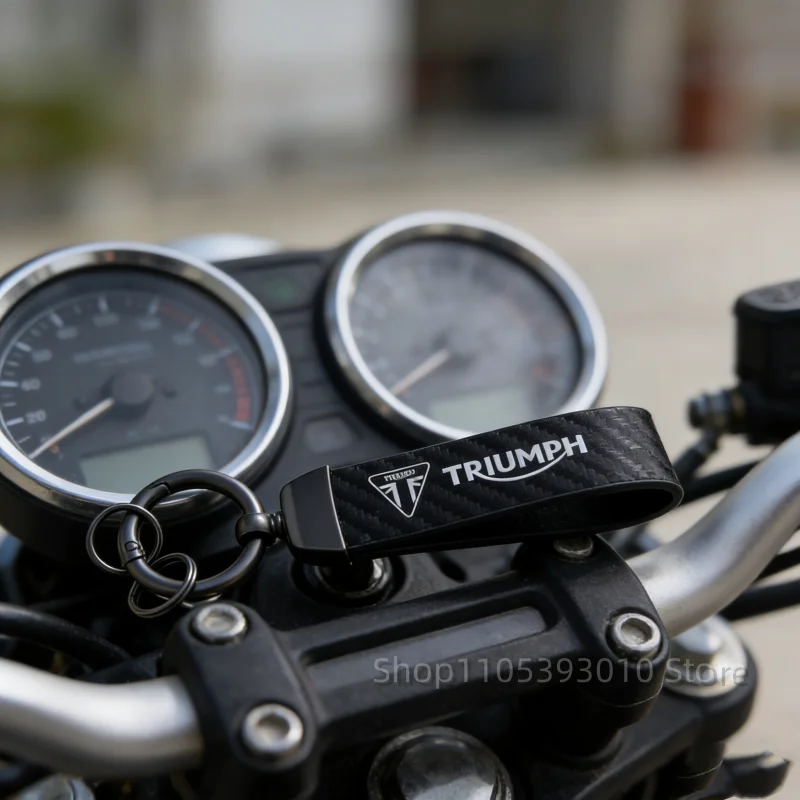 For TRIUMPH DAYTONA 675/675 Trident 660 Tiger 900 1050 Triple 675 1050 Motorcycle Keychain Metal Carbon Fiber Leather Key Chain