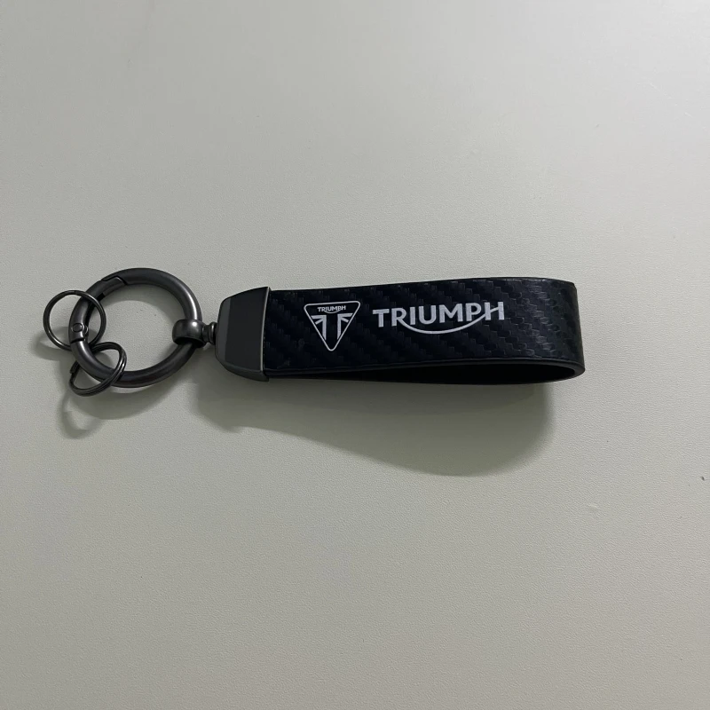 For TRIUMPH DAYTONA 675/675 Trident 660 Tiger 900 1050 Triple 675 1050 Motorcycle Keychain Metal Carbon Fiber Leather Key Chain
