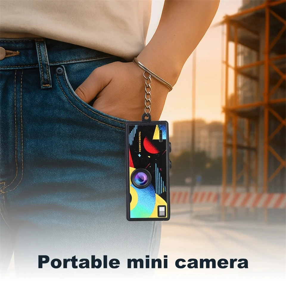 Roreta Digital Camera 0.96 Inch Keychain Camera Retro Support Memory Card 1080P Very Small Camcorder Video Recorder with Flash