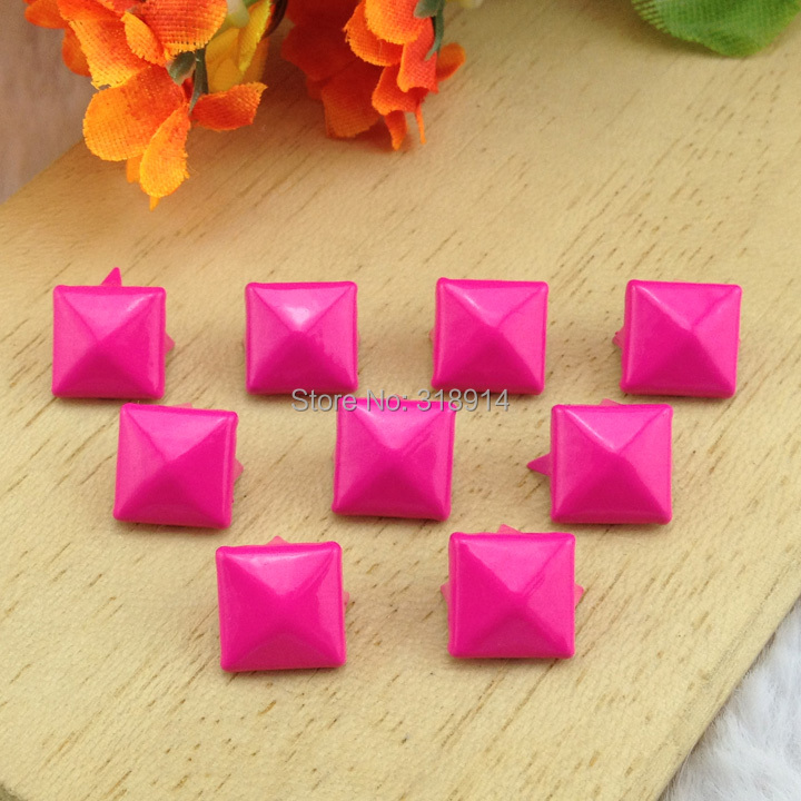 Mix-Colors 100pcs 9mm Punk Pyramid DIY Metal Square Rivet Studs and Spikes For Clothing Shoes Bags Accessories