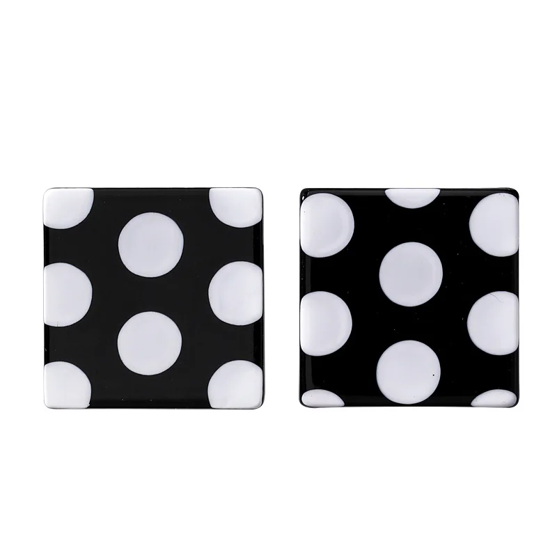 Classic Polka Dot Earring Geometric Round Square Heart Stud Earrings for Women Cute Korean Style Acrylic Earings Fashion Jewelry