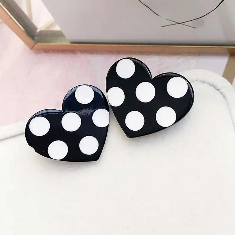 Classic Polka Dot Earring Geometric Round Square Heart Stud Earrings for Women Cute Korean Style Acrylic Earings Fashion Jewelry