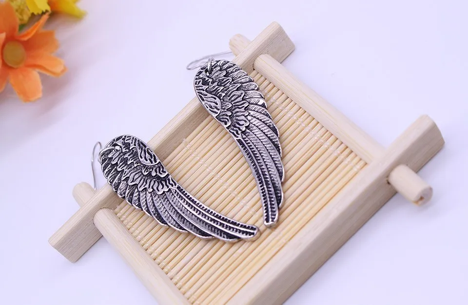 2023 Trend Punk Retro Angel Wings Earrings Drop Feather Hanging Dangle Metal Long Earring For Women Alloy Gothic Jewelry Stud