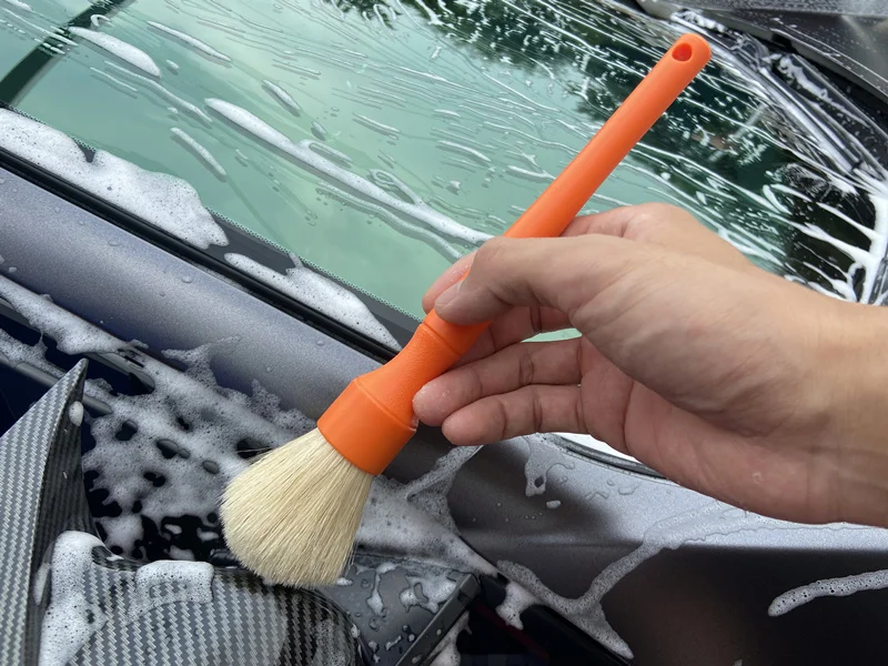 Lucullan Super Dense Natural Boar's Hair Premium Cleaning Brushes For Small Spaces,Engine Bays,Exterior Detailing