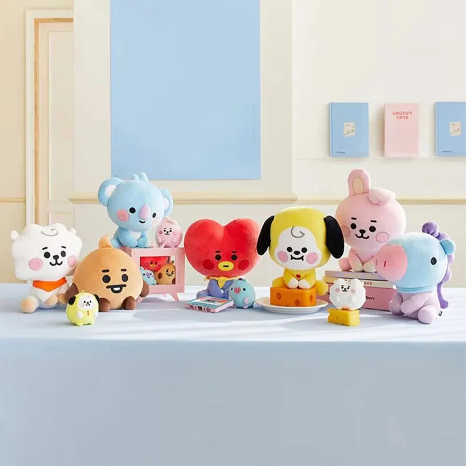 BT21-Chimmy Cooky Koya Shooky Tata Anime Peripheral,Cute Cartoon Keychain Backpack Decor,Personality Doll Pendant for Fans