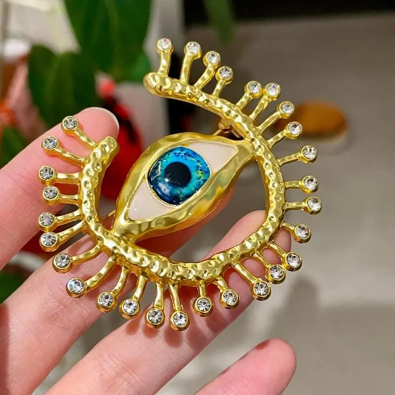 Pleated Devil's Eye Brooch Alloy Keyhole Shape Glaze Luxury Badge Pin Trendy Tassels Banquet Clothes Metal Pin