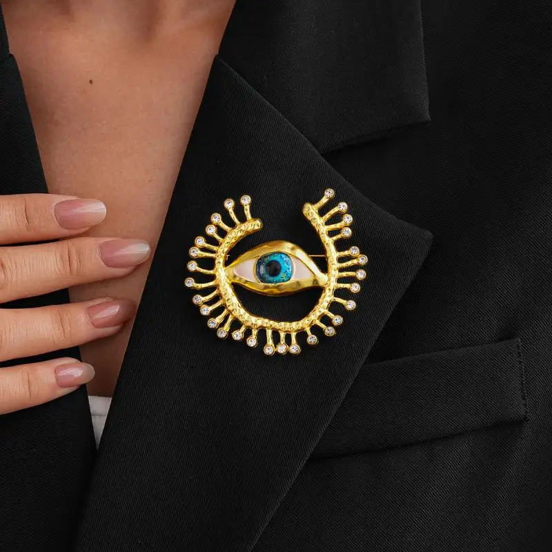 Pleated Devil's Eye Brooch Alloy Keyhole Shape Glaze Luxury Badge Pin Trendy Tassels Banquet Clothes Metal Pin