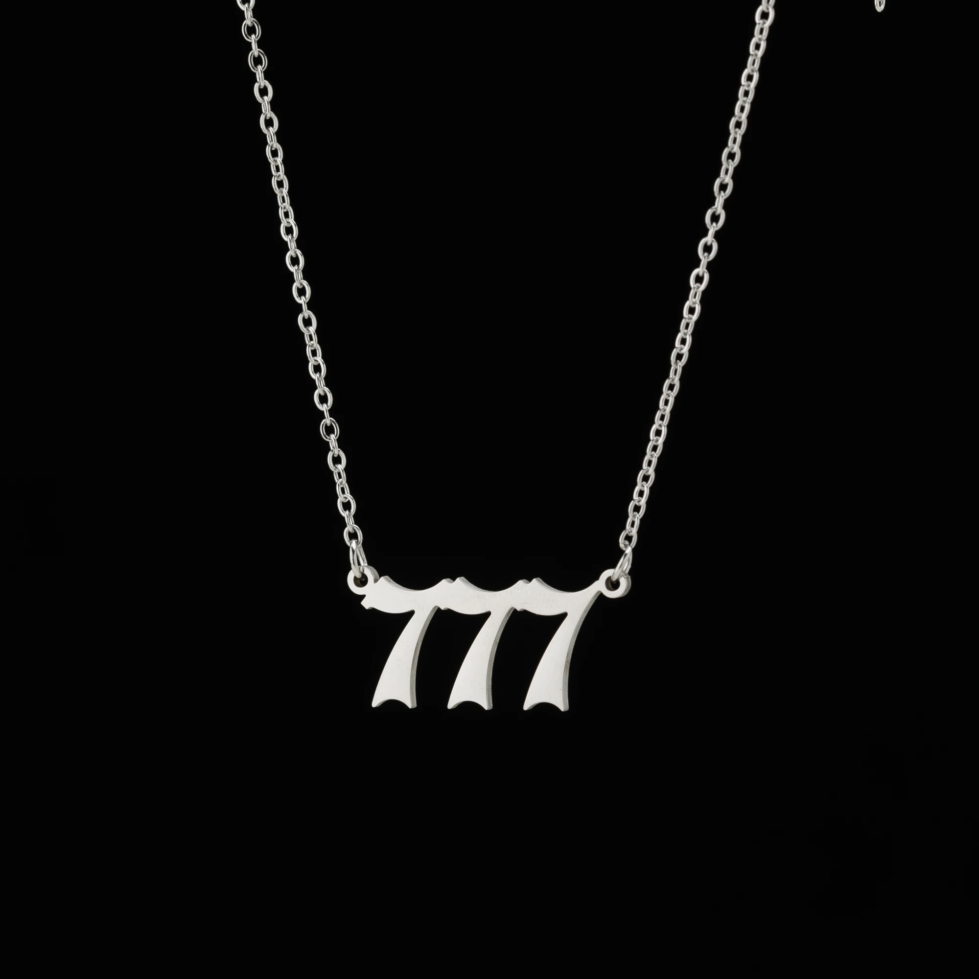 Statement Angel Number 7 Gold Pendent Chain Necklace Choker For Women Summer Stainless Steel Girl Necklace Fashion Jewelry