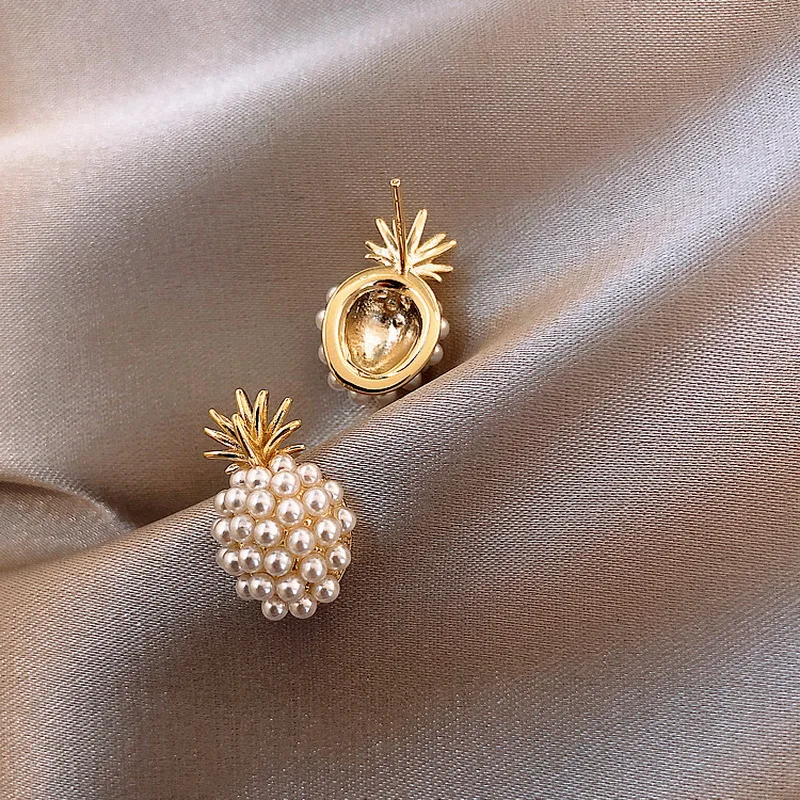 Korean Style Honey Bee Pearl Stud Earrings For Women Exquisite Small Elegant Earring Ladies Wedding Party Birthday Jewelry Gifts
