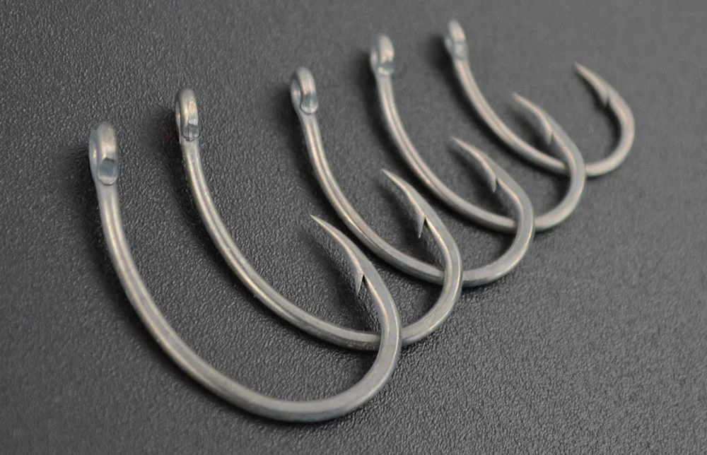 Hirisi 50-100pcs Coating High Carbon Stainless Steel Barbed Hooks Carp Fishing Hooks Pack with Retail Original Box 8011