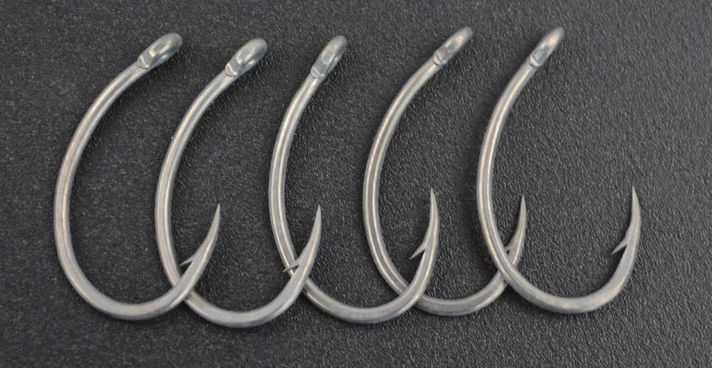 Hirisi 50-100pcs Coating High Carbon Stainless Steel Barbed Hooks Carp Fishing Hooks Pack with Retail Original Box 8011