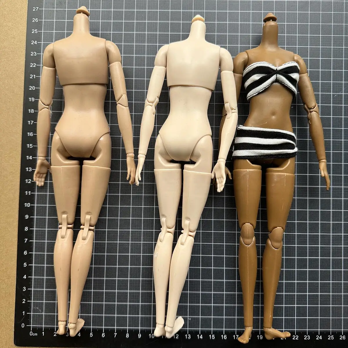 1/6 Doll Body 26CM High Quality Multi-jointed Movable Female Body White Skin/normal Skin Body Fashion Supermodel Heads DIY Parts