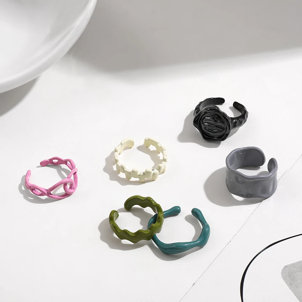 2021 New Trendy Hand-painted Candy Color Dripping Oil Geometric Chain Rings for Women Multicolor Irregular Open Rings Jewelry