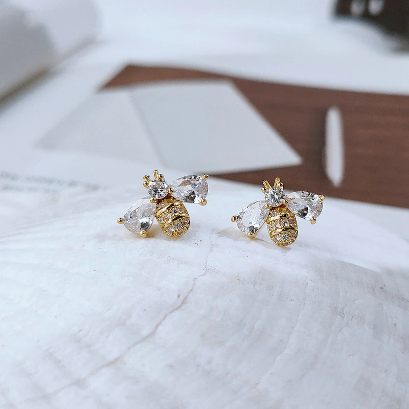 Temperament Cubic Zirconia Insect Bee Stud Earrings for Women Delicate Animal Crystal Earrings Jewelry Brincos Wholesale