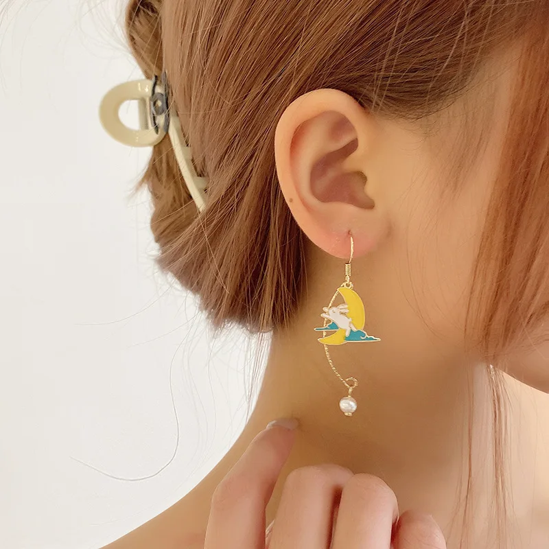 Chinese Style Folding Fan Modeling Crane Cloud Hanging Dangle Earrings for Women Hollow Asymmetric Drop Earring National Jewelry