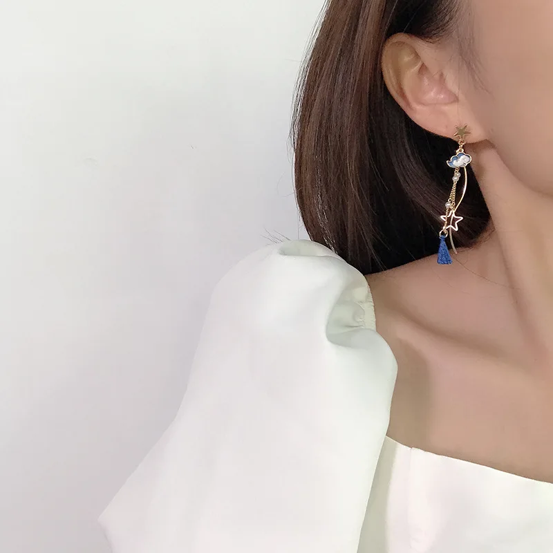 Chinese Style Folding Fan Modeling Crane Cloud Hanging Dangle Earrings for Women Hollow Asymmetric Drop Earring National Jewelry
