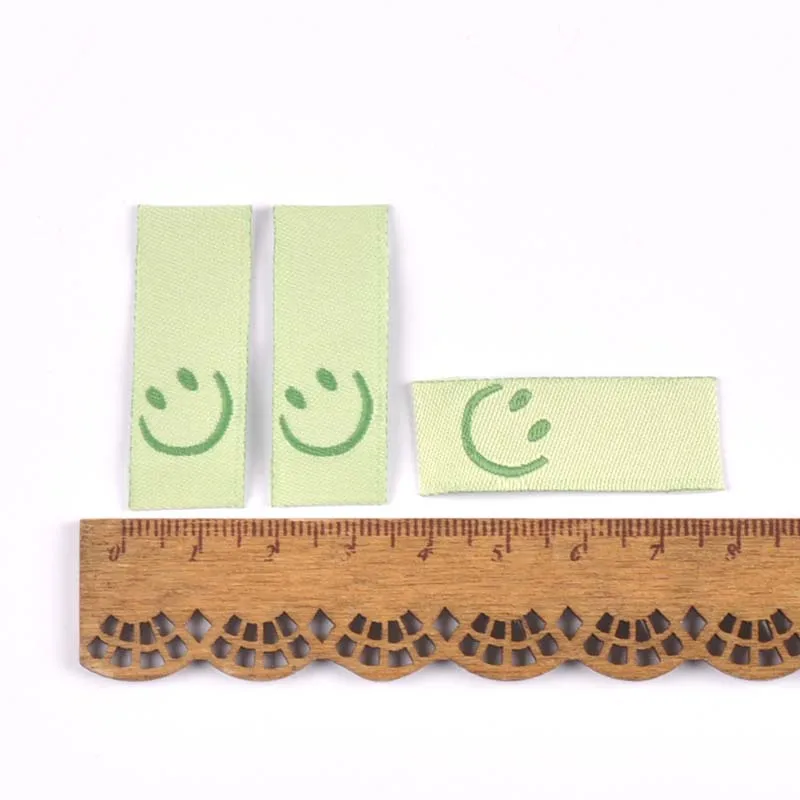 50Pcs 8colors Embroidery Labels Sewing Clothes Handmade Accessories For Kids Care Bags Clothing Tags Garment Crafts 1.5x4cm