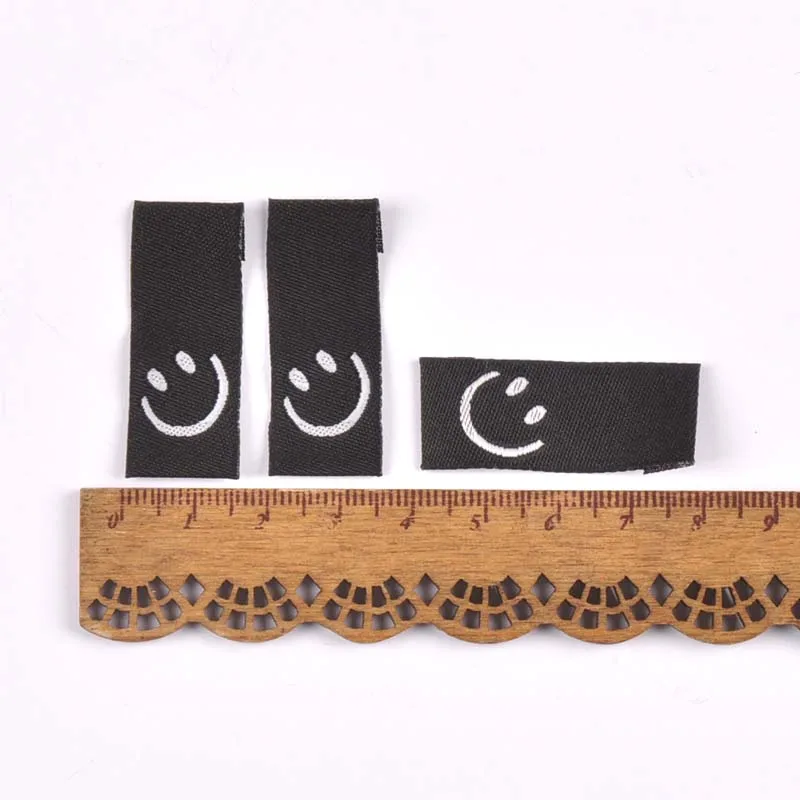 50Pcs 8colors Embroidery Labels Sewing Clothes Handmade Accessories For Kids Care Bags Clothing Tags Garment Crafts 1.5x4cm