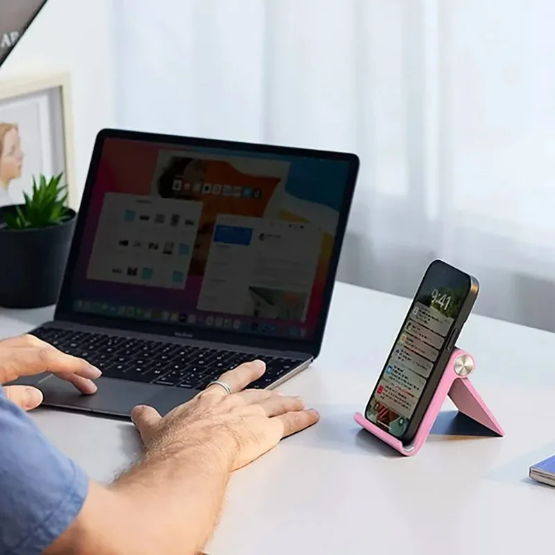 Adjustable Phone Holder Stand Portable Foldable Desktop Phone Support Universal Cell Phone Stand for iPhone, Samsung