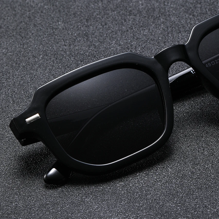 1Pc Men's Fashion Glasses New Trendy Square Frame Retro Rivet Y2K Music Festival Cool Street Style Decoration Suitable for Daily