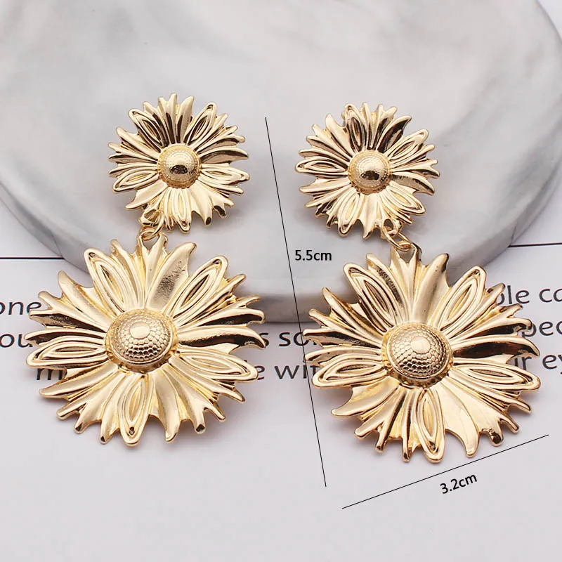 New Personality Metal Drop Earrings for Women Irregular Exaggerated Gold Color Geometric Hollow Butterfly Earrings Pendientes