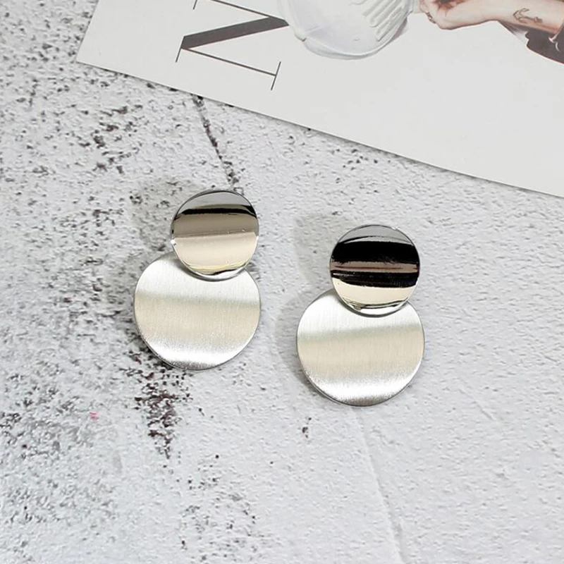 New Personality Metal Drop Earrings for Women Irregular Exaggerated Gold Color Geometric Hollow Butterfly Earrings Pendientes