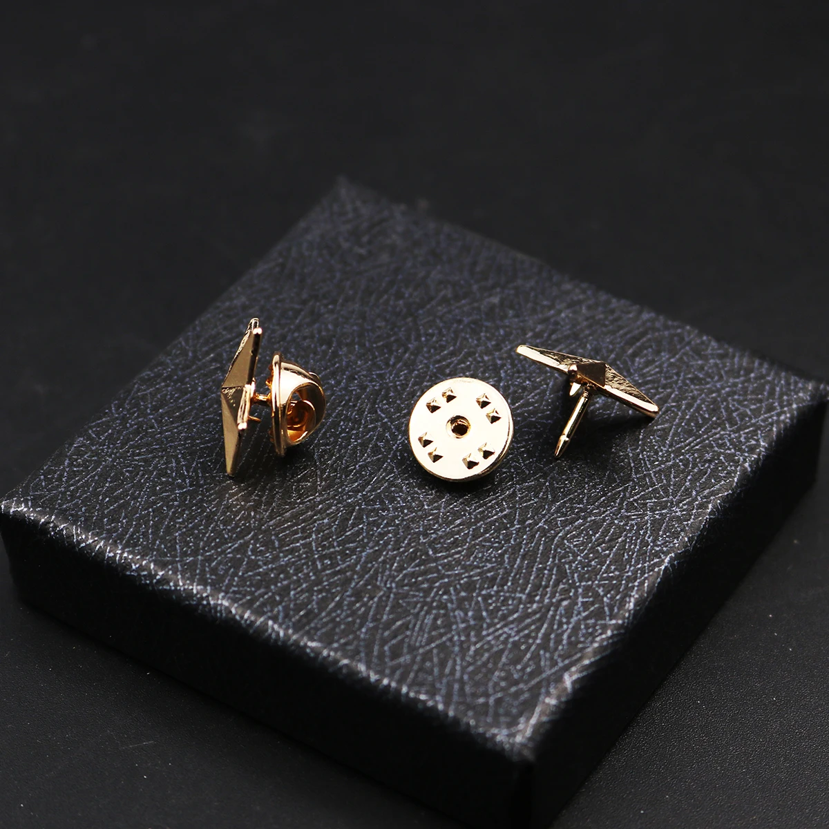 Little Star Brooch Badge Men's and Women's Blouses Five Pointed Metal Lapel Pin Stars Shirt Collar Pins and Brooches Accessories