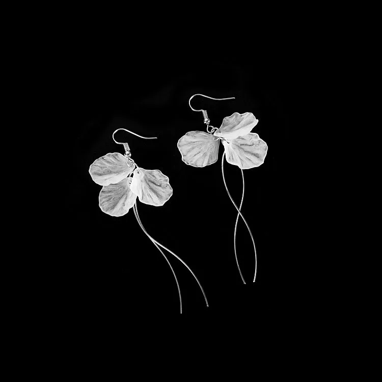 Korean Acrylic Big Flower Tassel Drop Earrings for Women Sweet White Crystal Petals Brincos Wedding Party Jewelry Girl Gift
