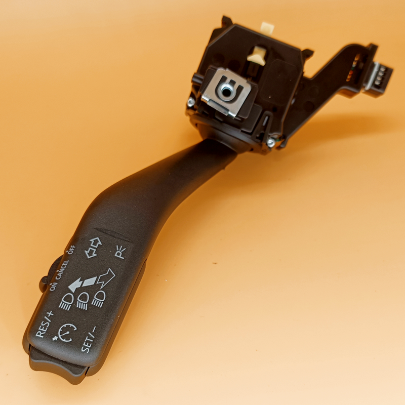 Cruise Control Indicator Switch Turn Signal For VW Jetta Golf 5 6 MK6 GTI MK5 Tiguan Rabbit Octavia Altea 6RA953501AA 1K0953513G
