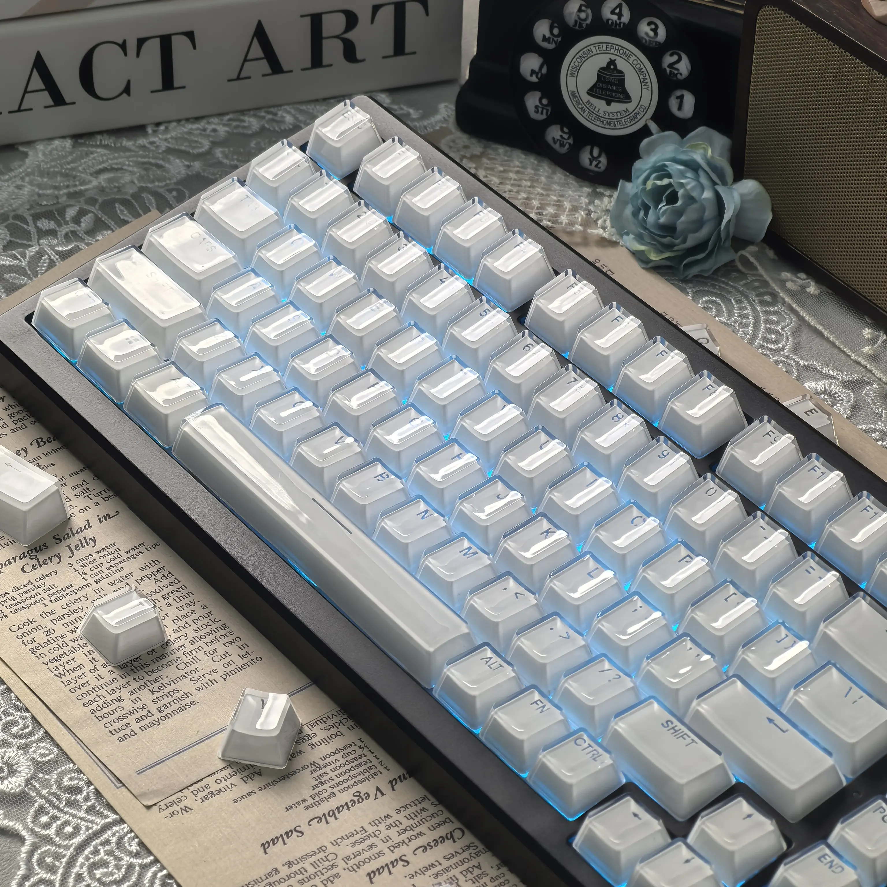 MAIMOOO Translucent Keycaps Jelly Jello Pink 123 Keys Layout White DIY Backlit Crystal Keycaps For Mechanical Keyboard