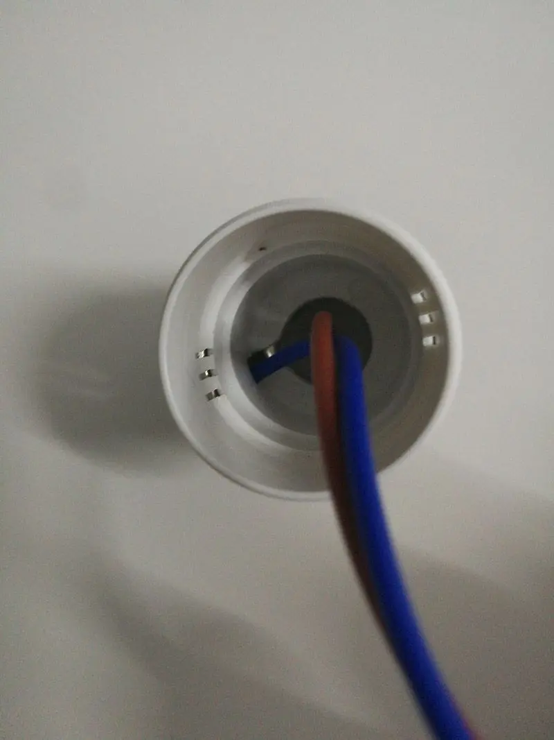 E14 E27 Lead Power Lamp Holder 220V E14 E27 Lamp Holder Screw with Wire Plastic LED Lampholder for Crystal Lighting Modification