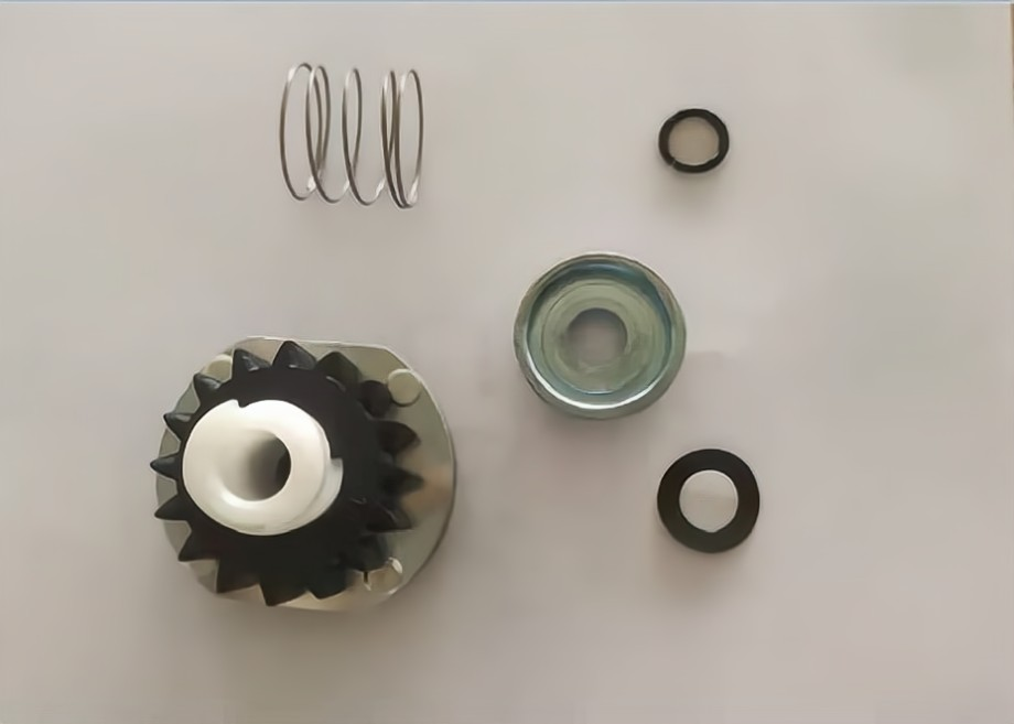 New Briggs and Stratton Starter Drive Gear Kit 497606, 696541