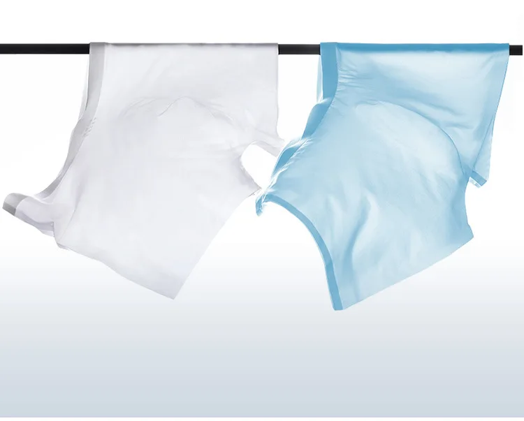 2Pcs Men Panties Mens Ice Silk Boxers Seamless Sexy Underwear Man Ultra-thin Breathable Boxer Shorts Male Underpants Boxershorts